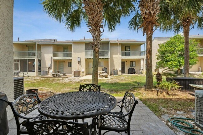 Building Photo - 108 Linda Marie Ln