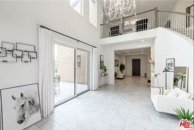 Building Photo - 20231 Bentley Way