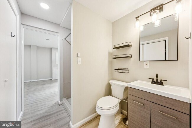 Building Photo - 6245 Windward Dr