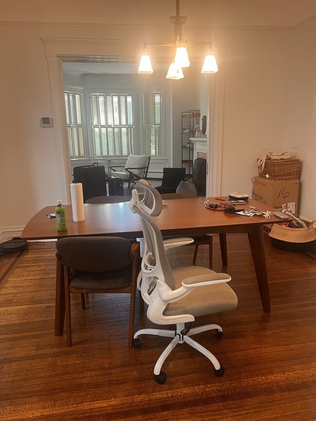 Building Photo - 5714 S Kimbark Ave