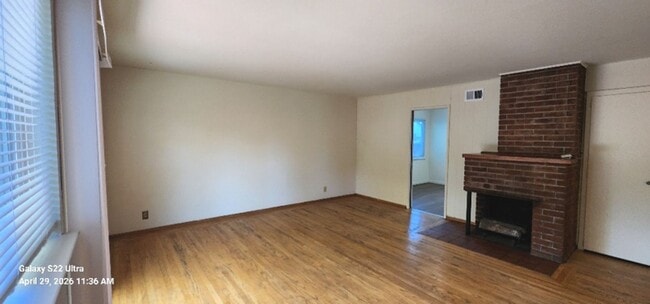 Building Photo - Charming 3 Bedroom 2 Bath Home San Leandro!
