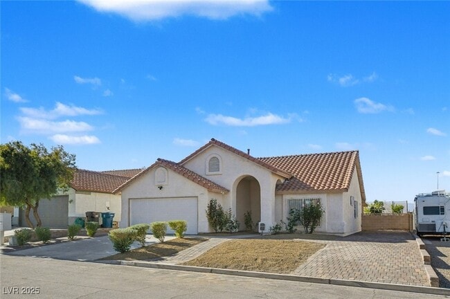 Building Photo - 7951 Aspendale Dr