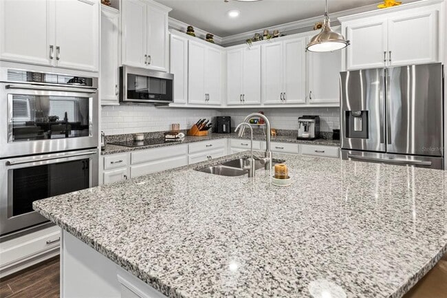 Building Photo - 2872 Grand Kemerton Pl