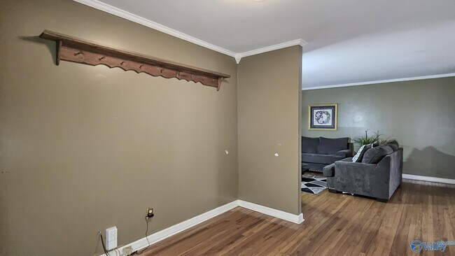 Building Photo - 1203 Governors Dr SE