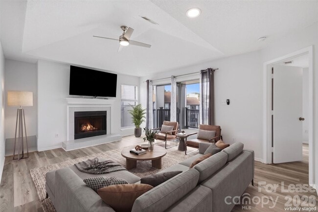 Building Photo - 18865 Vineyard Point Ln