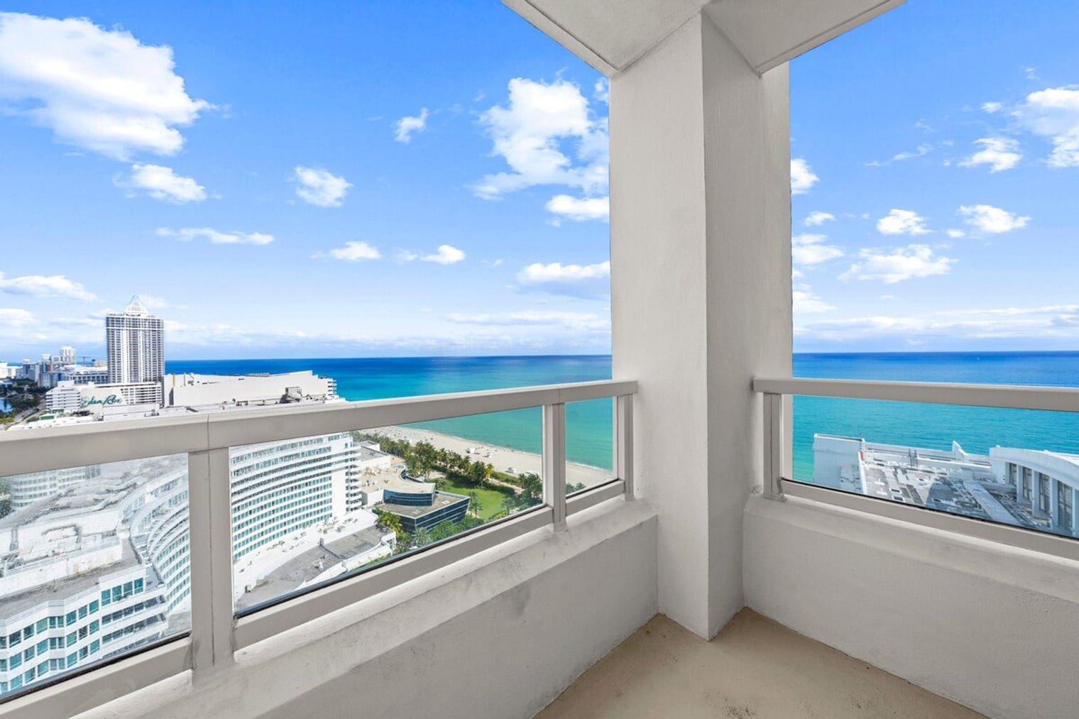 Building Photo - 4343 Collins Ave