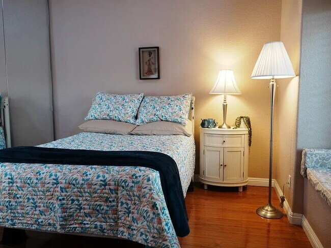 Building Photo - NO MIN CREDIT SCORE REQUIRED, BK OKAY, PAS...