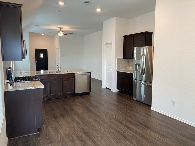 Building Photo - 25918 Steele Flower Dr