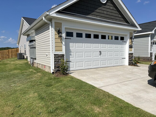 Building Photo - 3627 Finley Ct