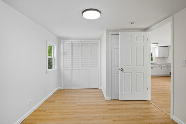 Building Photo - 9358 N Saginaw Rd