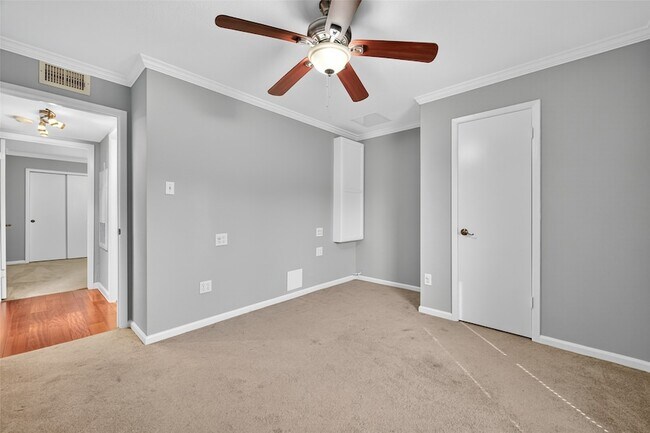 Building Photo - 18800 Egret Bay Blvd