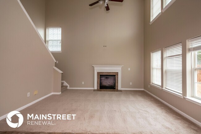 Building Photo - 2028 Quill Ct