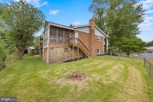 Building Photo - 13501 Kelmont Ct
