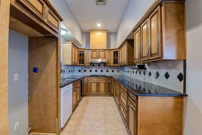Building Photo - 3403 Kerr Ln