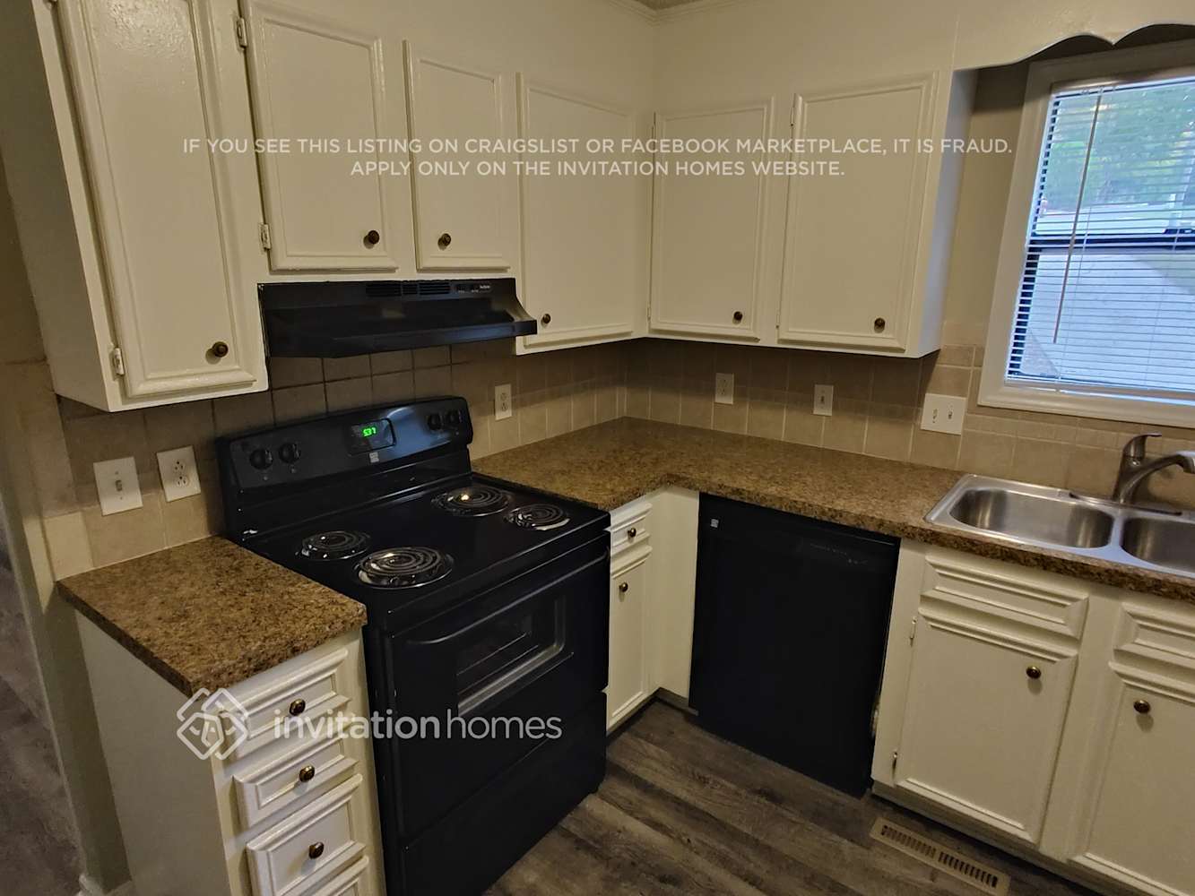 Building Photo - 2947 Gray Feather Dr