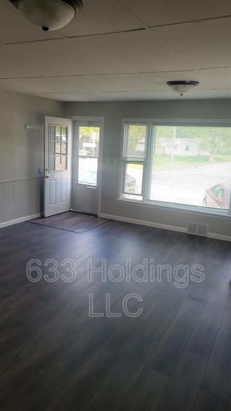 Building Photo - 3813 S Lafayette Ave