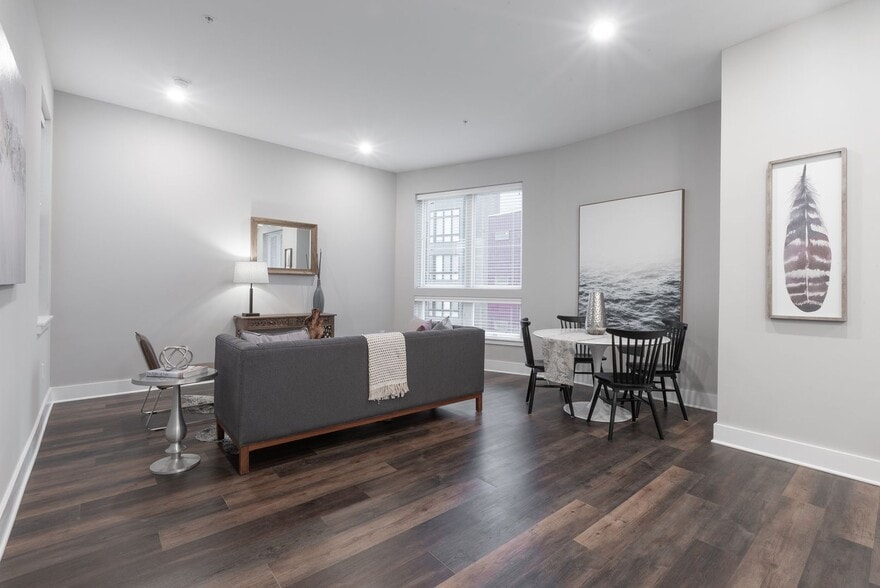 Interior Photo - The Cornerstone (1555 Ridge Ave)