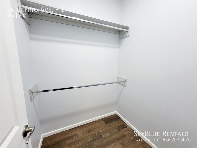 Building Photo - 3405 Frio Ave
