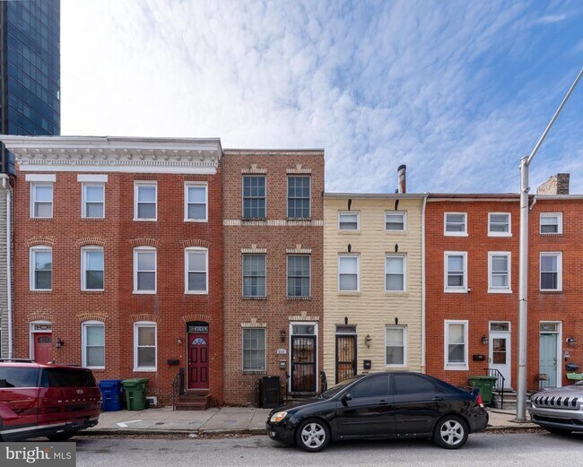 Building Photo - 316 Albemarle St