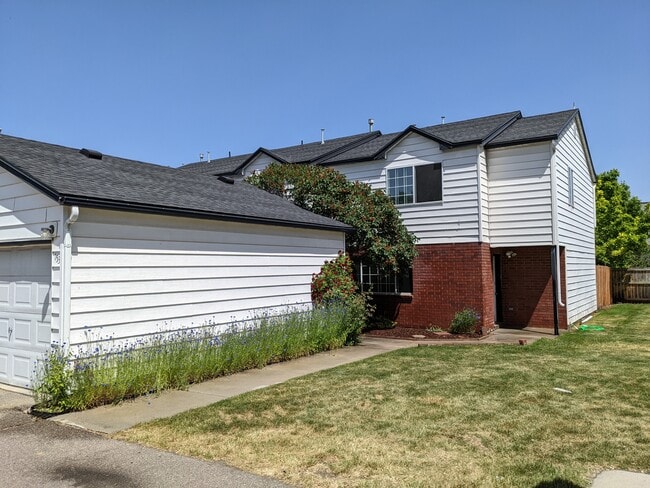 Building Photo - 153 W 1190 N