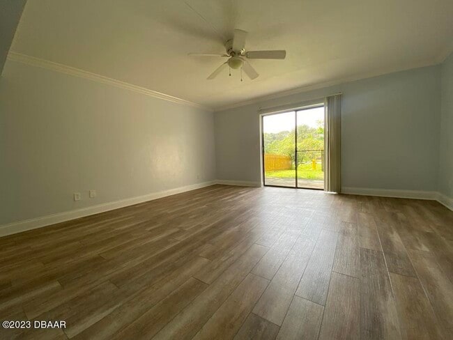 Building Photo - 65 Seton Trail