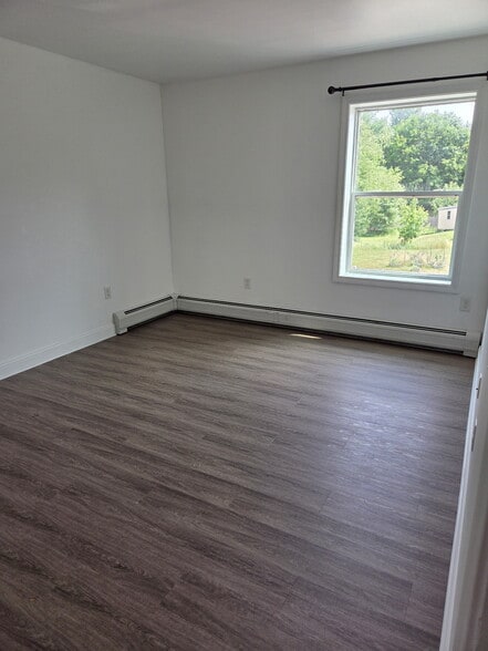 Bedroom #1 - 622 Main St