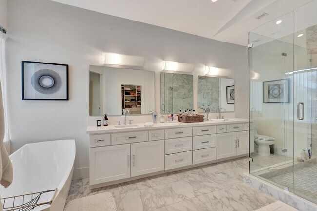 Building Photo - 12612 Mallet Cir