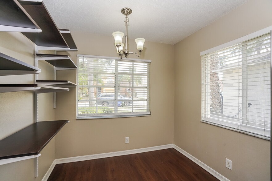 Building Photo - 13123 Fennway Ridge Dr