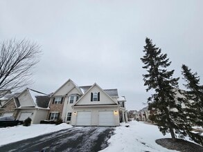 Building Photo - 1850 Stoney Ln