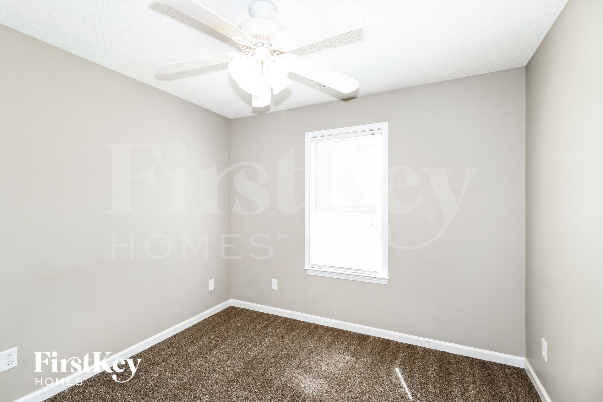 Building Photo - 1390 Beaver Trail Dr