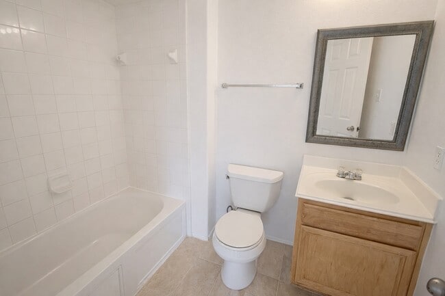 Building Photo - 14123 Fox Creek Park Dr