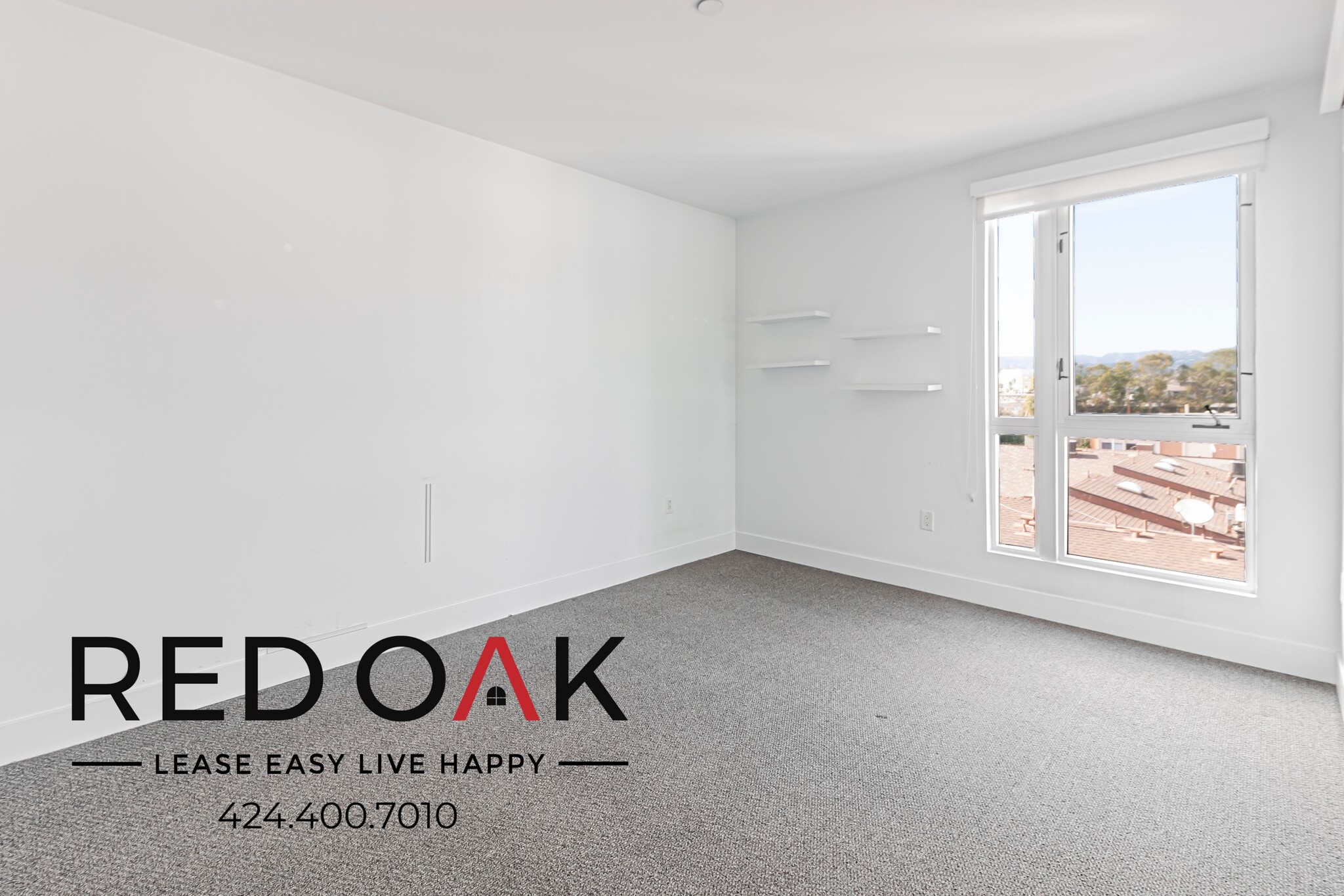 Building Photo - 1168 S Barrington Ave