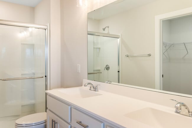 Building Photo - W218N16066 Tiger Lily Dr