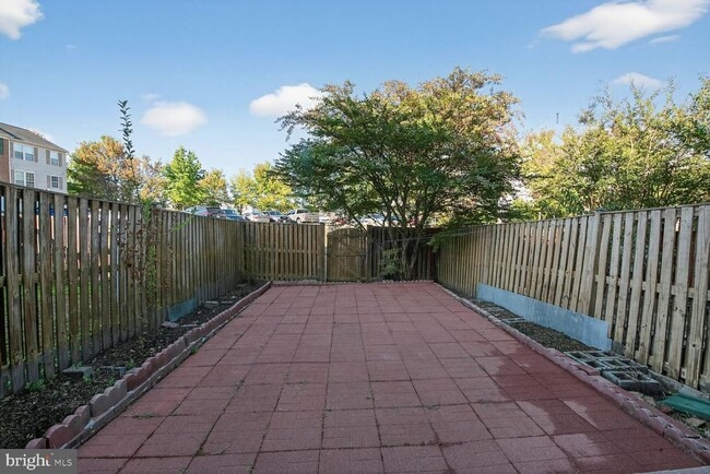 Building Photo - 41884 Restful Terrace