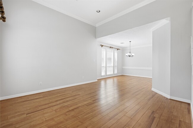 Building Photo - 13135 Finch Brook Dr