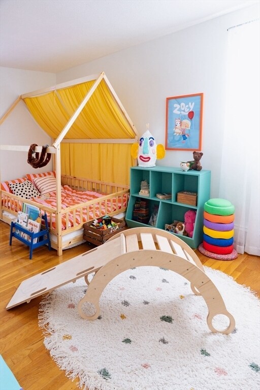 Building Photo - 60 Greenleaf Cir