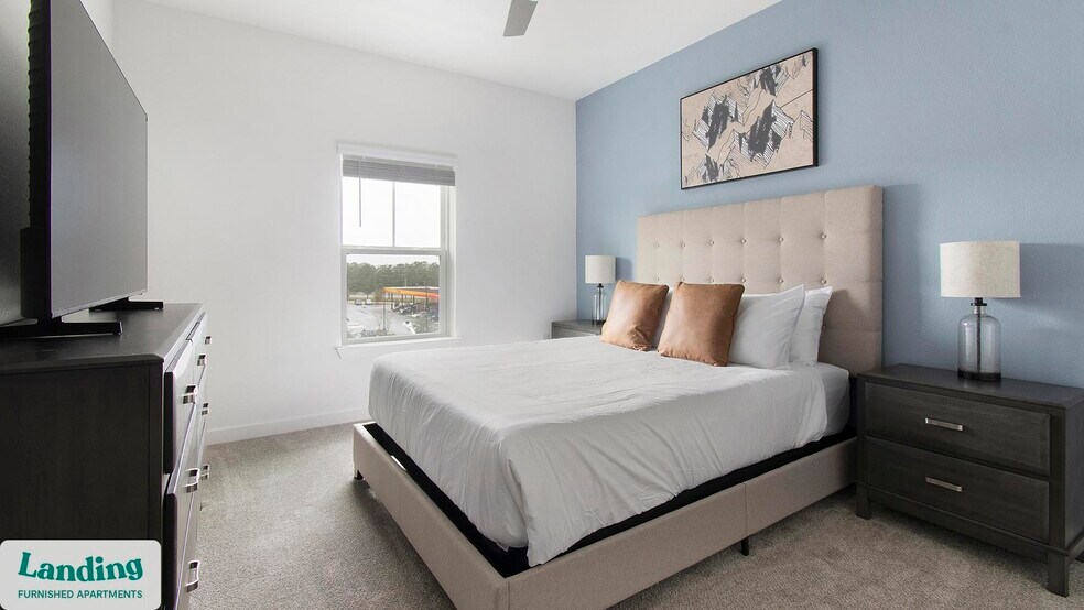 Building Photo - 12525 Tibbets Ln