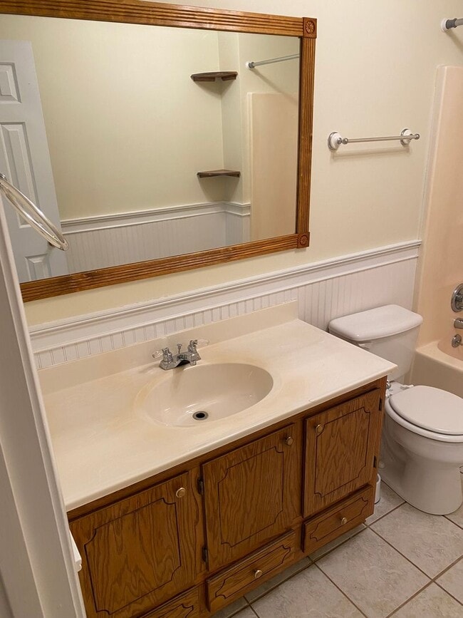 Building Photo - Watkinsville Gem! Cul-de-Sac + Creek Frontage in Cedar Hills