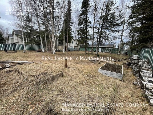 Building Photo - 1130 E 112th Ave