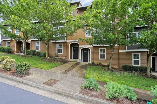 Building Photo - 1976 Hawksview Ave SE