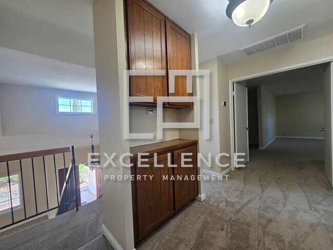 Building Photo - 1809 Mccluhan Way