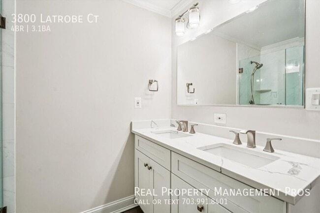 Building Photo - 3800 Latrobe Ct