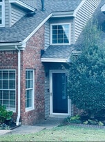 Building Photo - 327 Yorkshire Cir