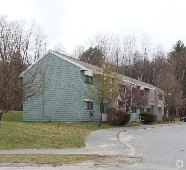 Building Photo - Mohawk Forest Apartments