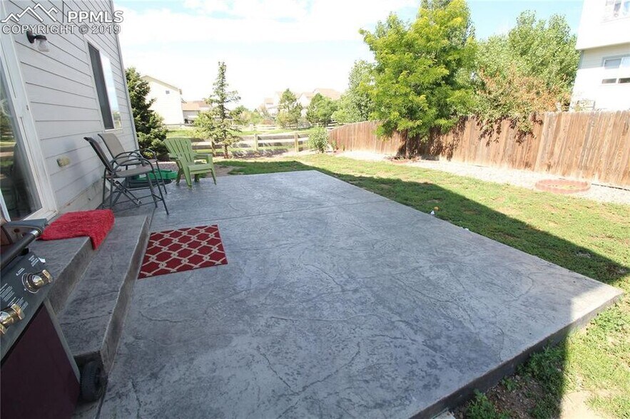 Back Yard - 12643 Pine Valley Cir