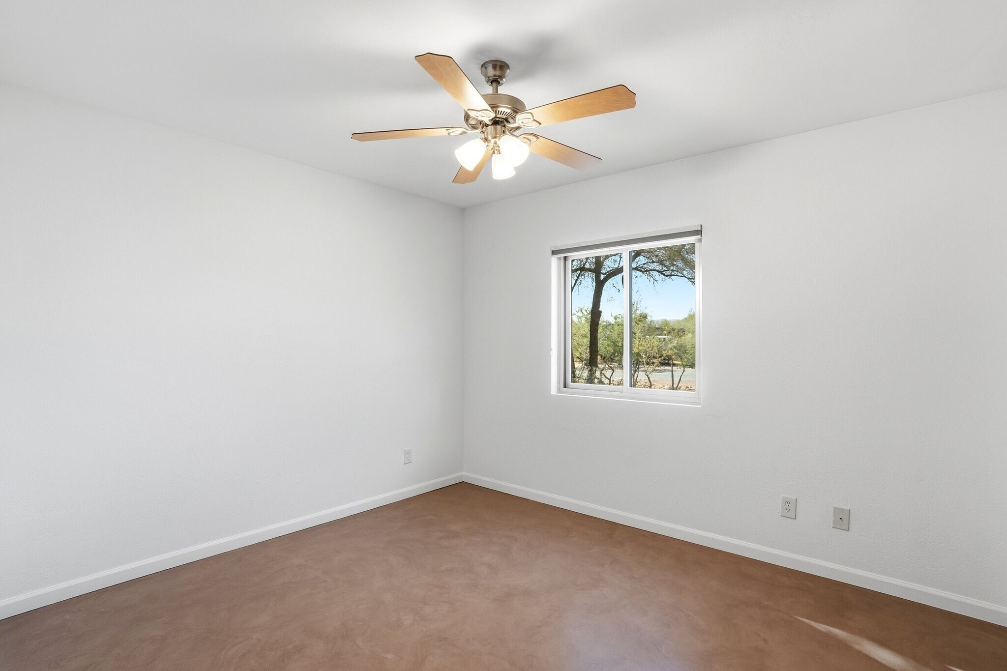 Building Photo - 11910 N Joi Dr