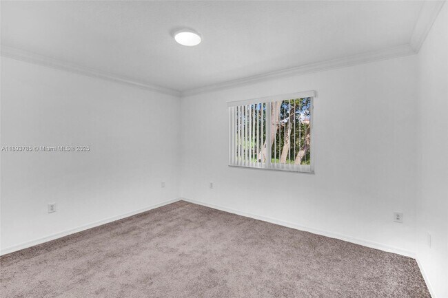 Building Photo - 2279 NW 170th Ave