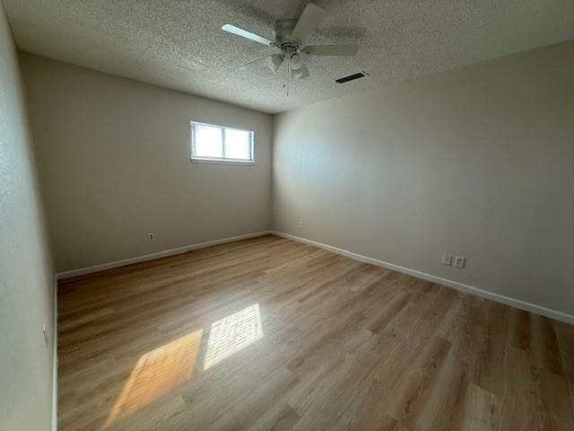 Building Photo - 2525 Edgemont Dr