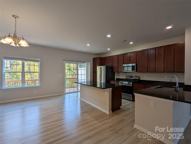 Building Photo - 7123 Jane Parks Way