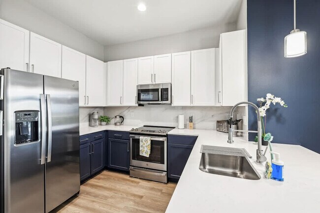 Building Photo - 310 N Malcolm X Blvd